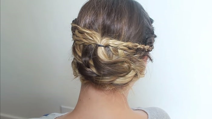 Peinado rápido de trenzas cruzadas