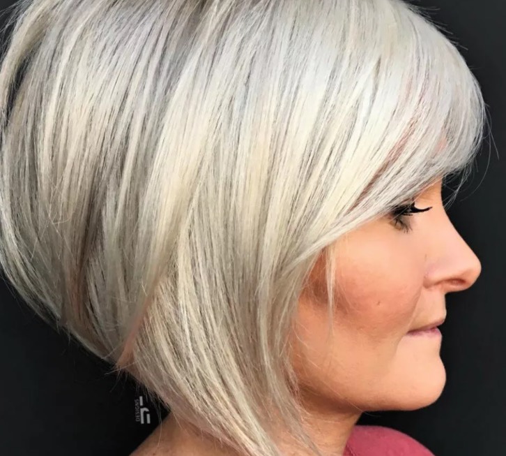 Corte bob en mujer mayor de 50 años