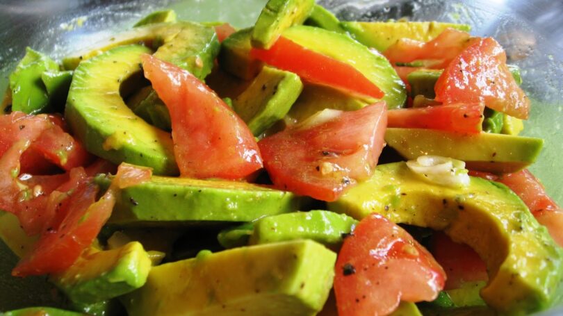 Cómo comer el aguacate para controlar la glucosa